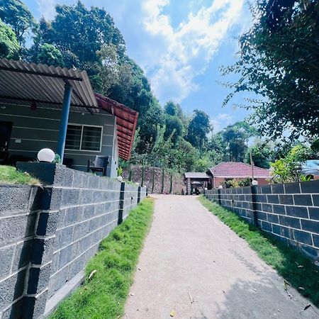 Darshan'S Home Stay Мадикери Экстерьер фото