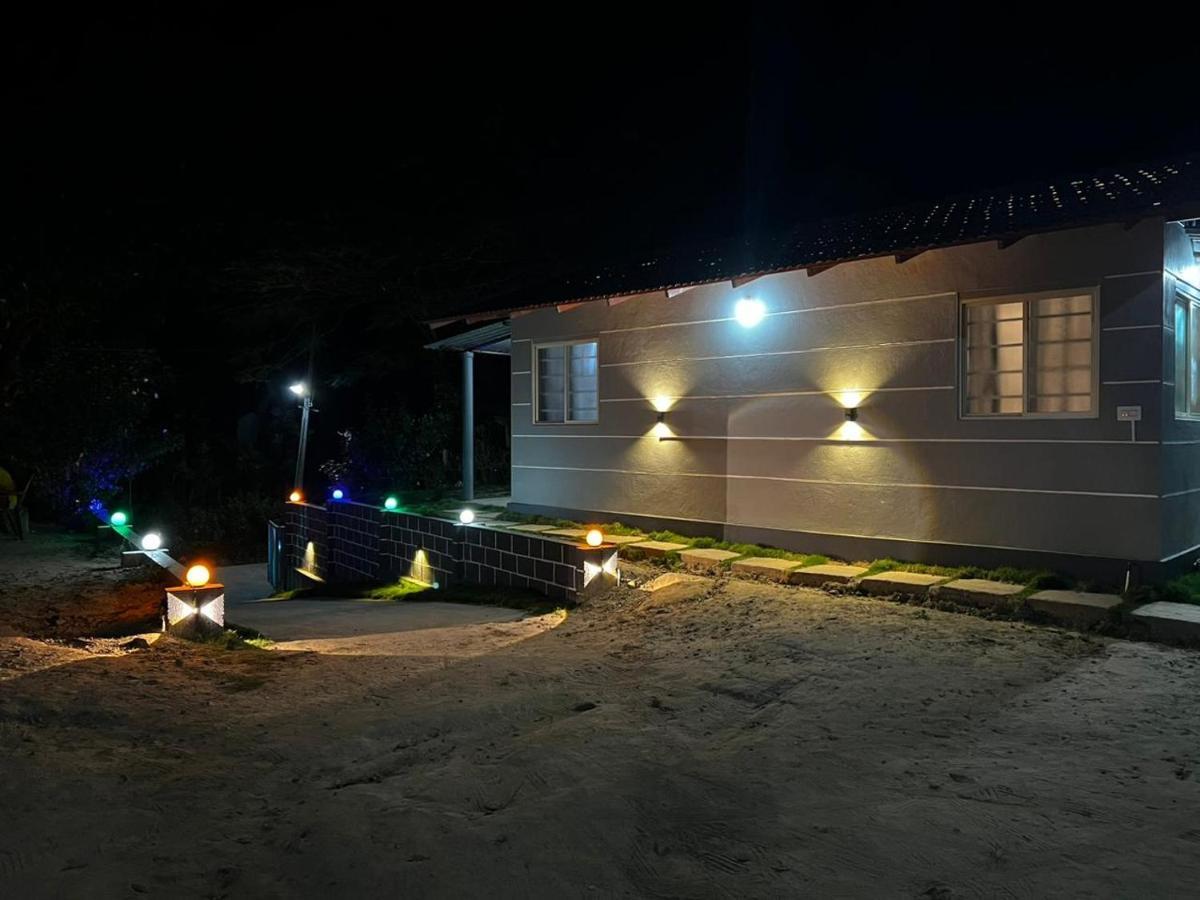 Darshan'S Home Stay Мадикери Экстерьер фото