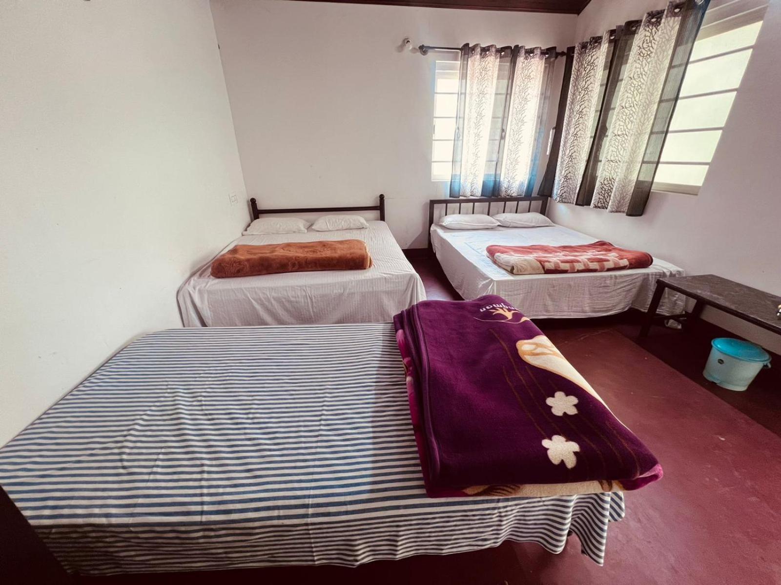 Darshan'S Home Stay Мадикери Экстерьер фото